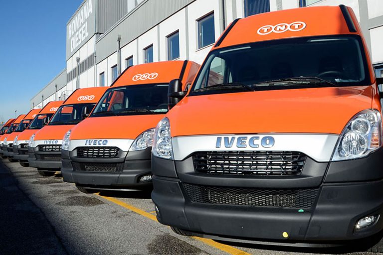 tnt-express_01
